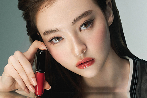 MAC Cosmetics | #GlassLips Makeup Workshop