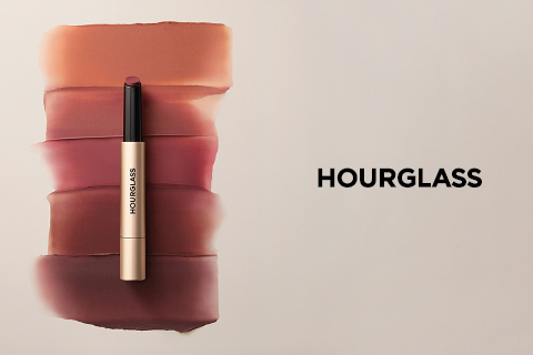 The Hourglass Lip Wardrobe