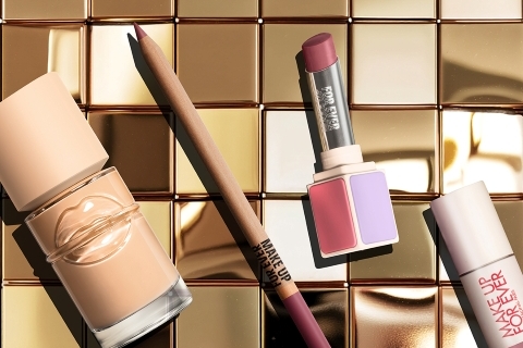 Make Up For Ever | Complimentary Beauty Services